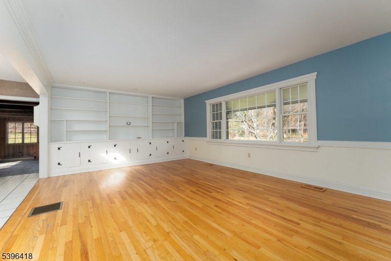 Raritan Twp., NJ 08822,31 CHERRYVILLE HOLLOW ROAD