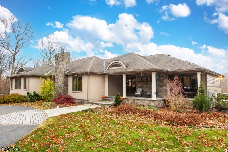 Kinnelon Boro, NJ 07405,159 Kiel Ave