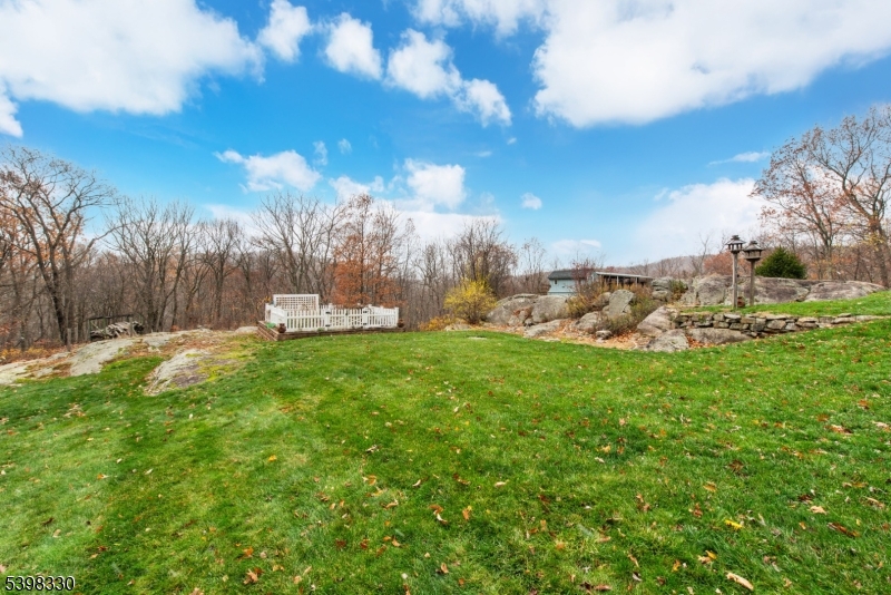 Kinnelon Boro, NJ 07405,159 Kiel Ave