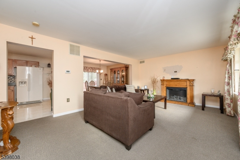 Rahway City, NJ 07065,139 Murray St