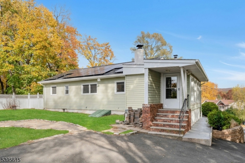 Wayne Twp., NJ 07470,66 Leonard Ter