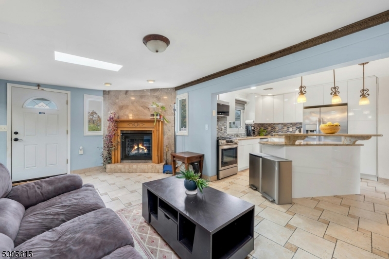 Wayne Twp., NJ 07470,66 Leonard Ter