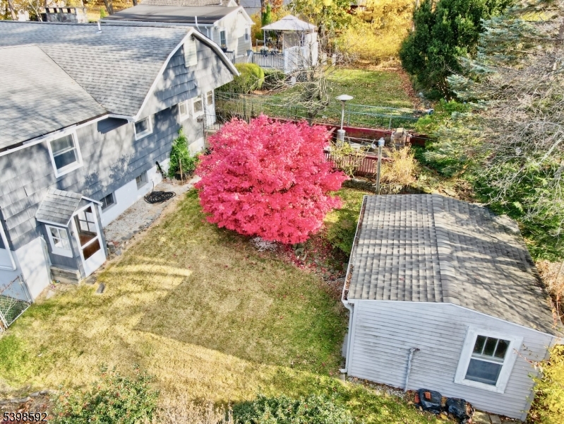 Hopatcong Boro, NJ 07843,22 Innis Ave