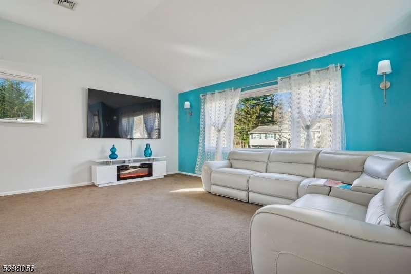 Hackettstown Town, NJ 07840,508 Hamilton Dr