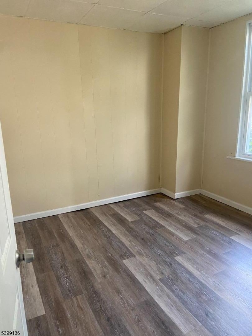 Paterson City, NJ 07514,520 E 24Th St #1