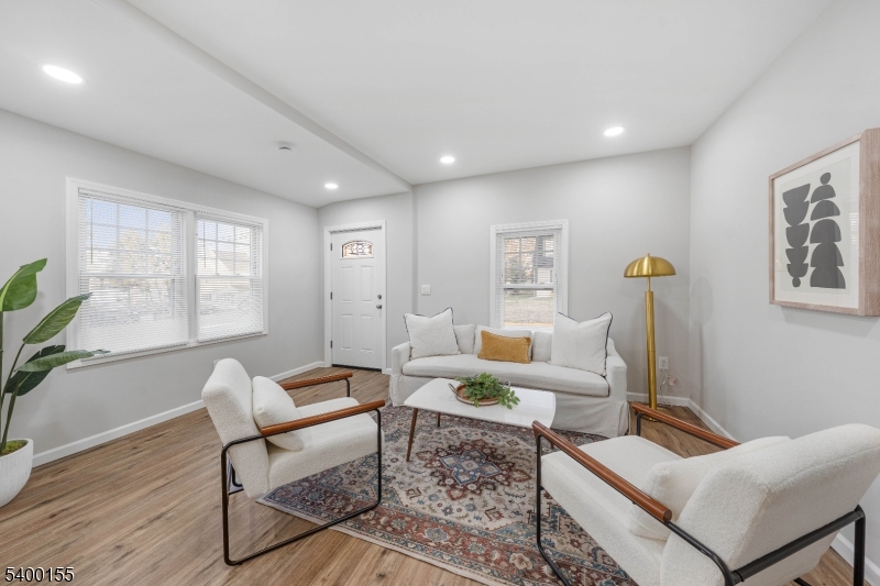 Kenilworth Boro, NJ 07033,252 N 9Th St