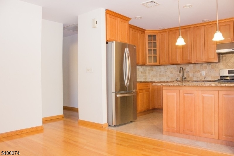 Cliffside Park Boro, NJ 07010,185 Main Street-C000A A #A