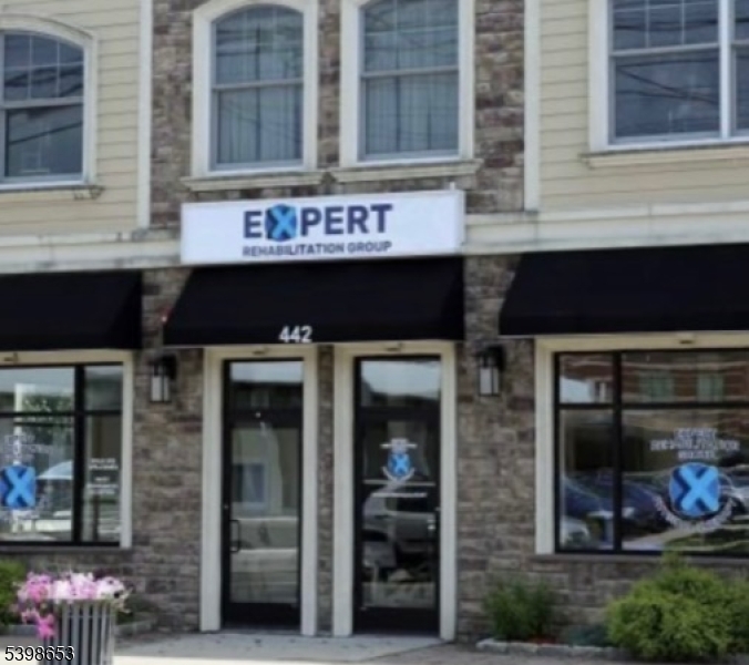 442 Union Blvd, Totowa Boro, NJ 07512