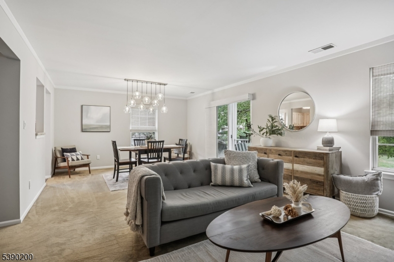 112 Vista Dr, Hanover Twp., NJ 07927