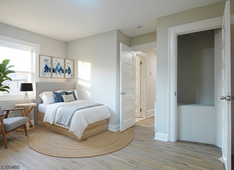 East Orange City, NJ 07018,32 Elmwood Ave #2