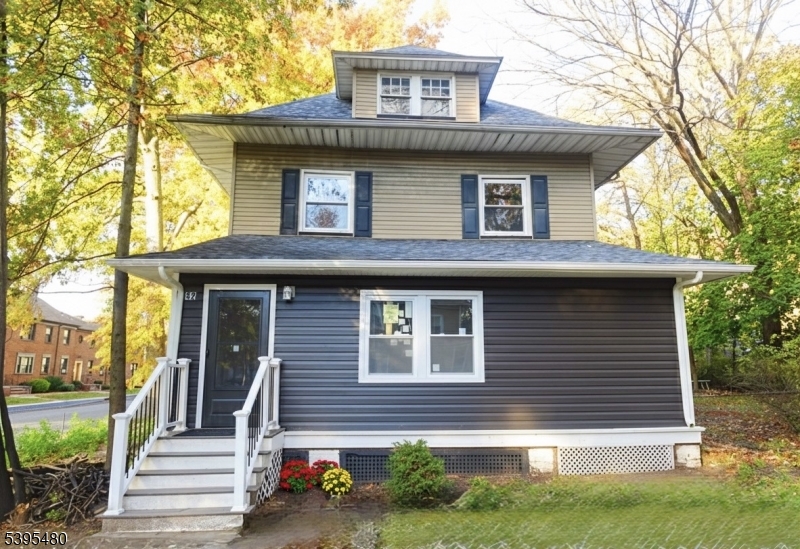 32 Elmwood Ave #2, East Orange City, NJ 07018