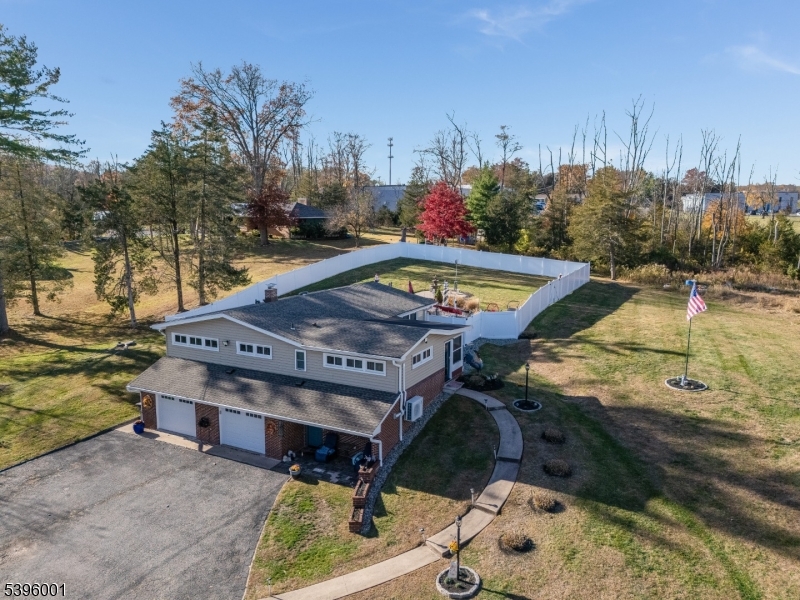 Readington Twp., NJ 08833,417 Mountain Rd