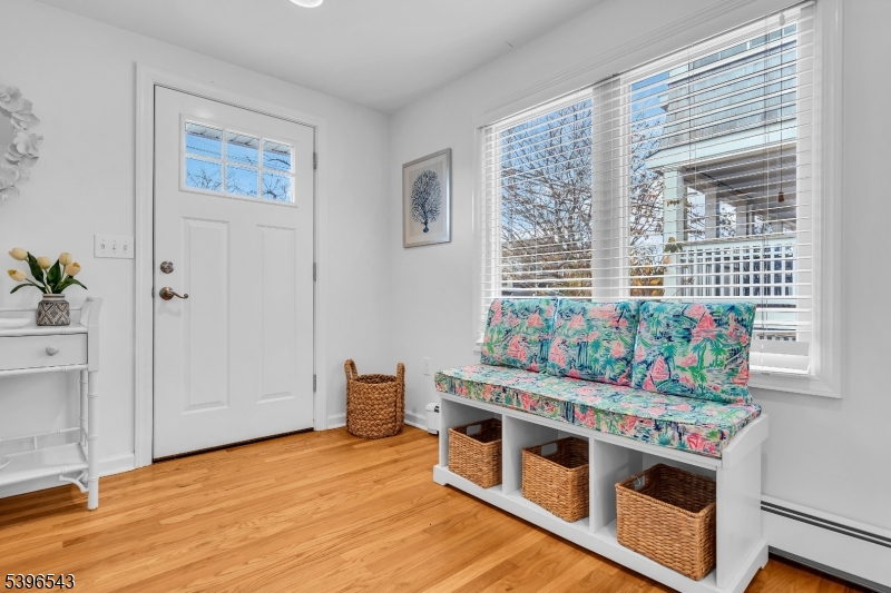 Bay Head Boro, NJ 08742,440 Lake Ave