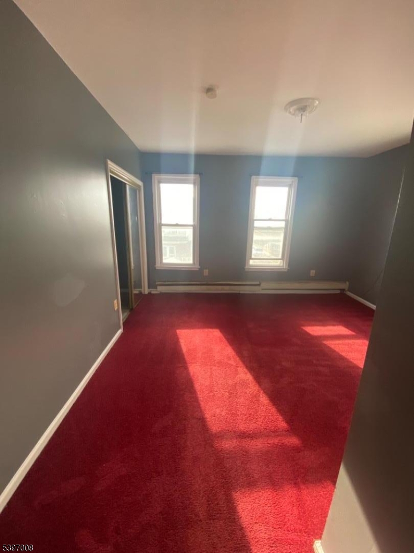 Elizabeth City, NJ 07206,423 1St Ave