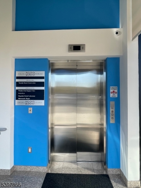 Fair Lawn Boro, NJ 07410,18-00 Fairlawn Ave