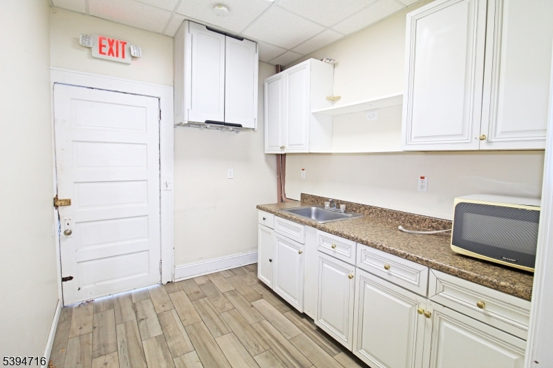 Wharton Boro, NJ 07885,308 S Main St