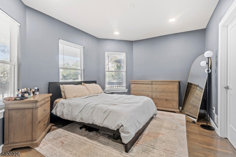 East Orange City, NJ 07017,110 Park Ave