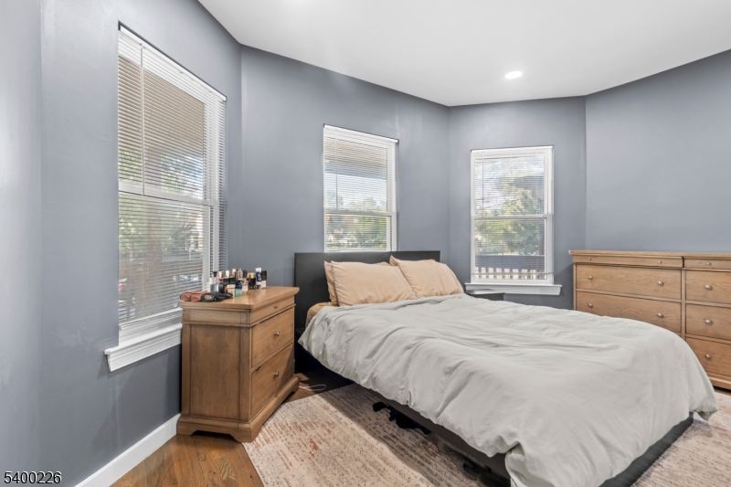 East Orange City, NJ 07017,110 Park Ave