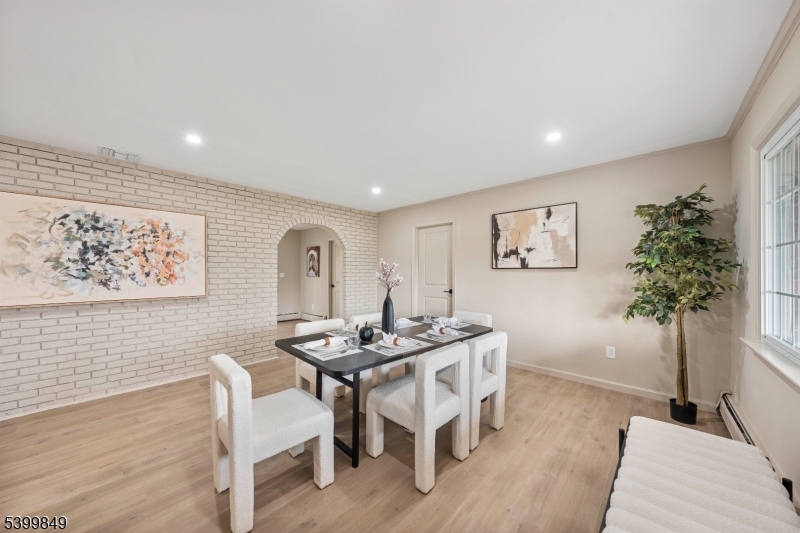 Middlesex Boro, NJ 08846,7 Weiss Dr