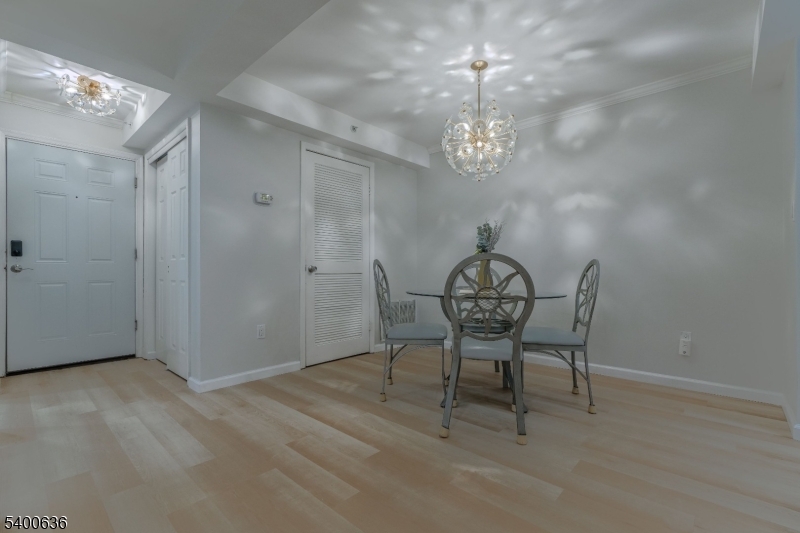 Bridgewater Twp., NJ 08805,502 Stratford Pl #502