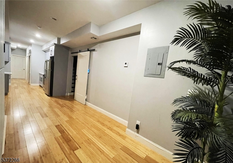 Jersey City, NJ 07304,104 A Yale Ave