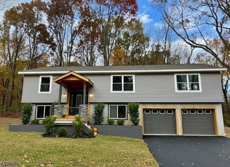 20 Mine Hill Rd, Mount Olive Twp., NJ 07840