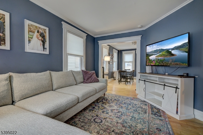 Bloomfield Twp., NJ 07003,43 Llewellyn Ave