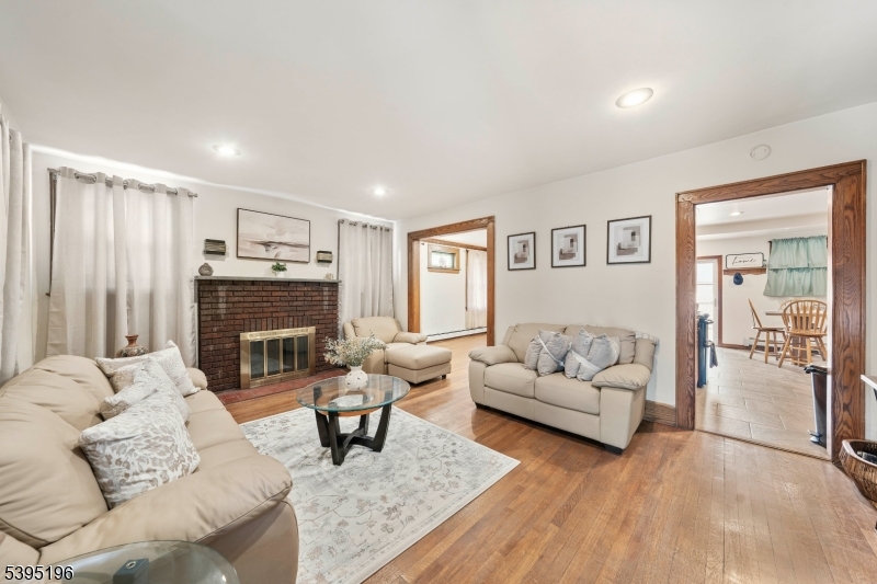 Irvington Twp., NJ 07111,40 Clinton Ter