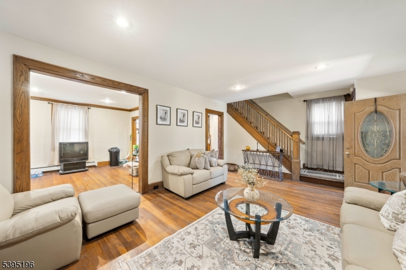 Irvington Twp., NJ 07111,40 Clinton Ter