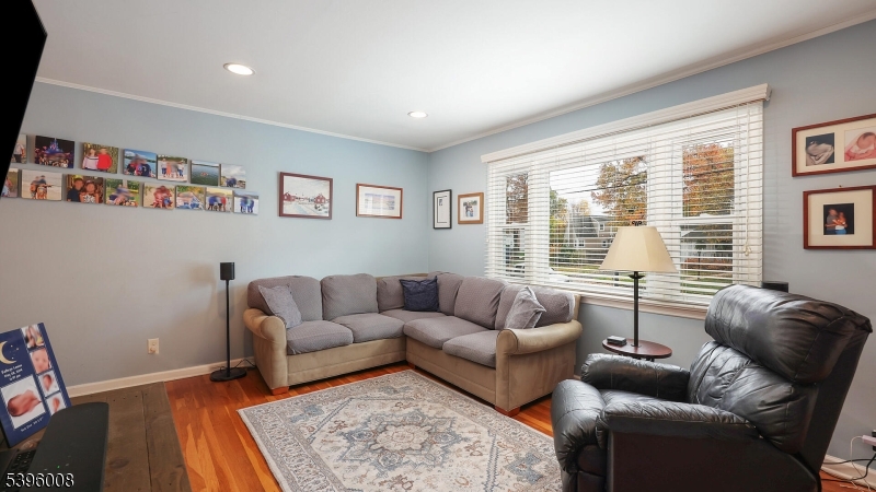 Cranford Twp., NJ 07016,172 Mohawk Dr