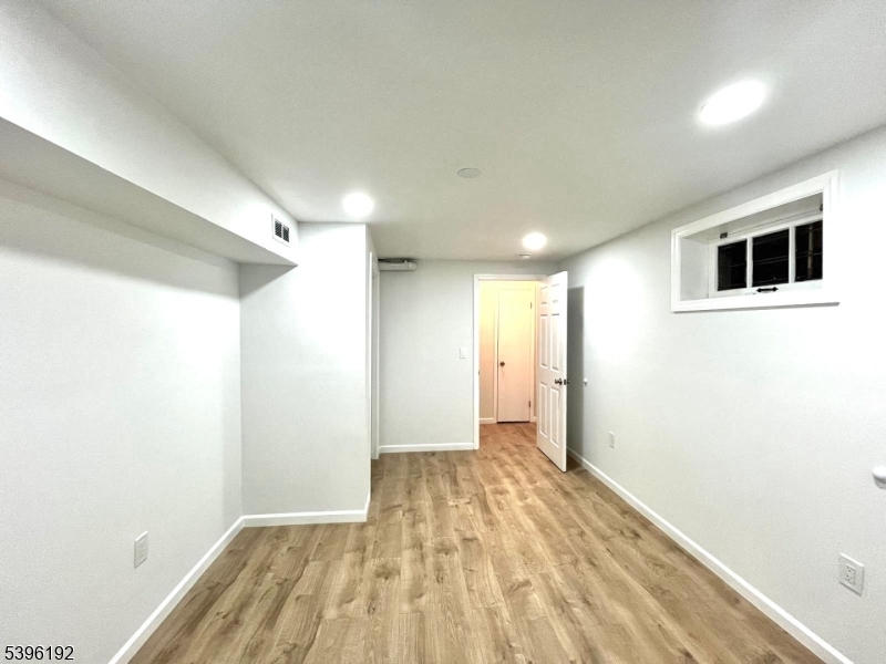 Hillsborough Twp., NJ 08844,118 Bluebird Dr #3A