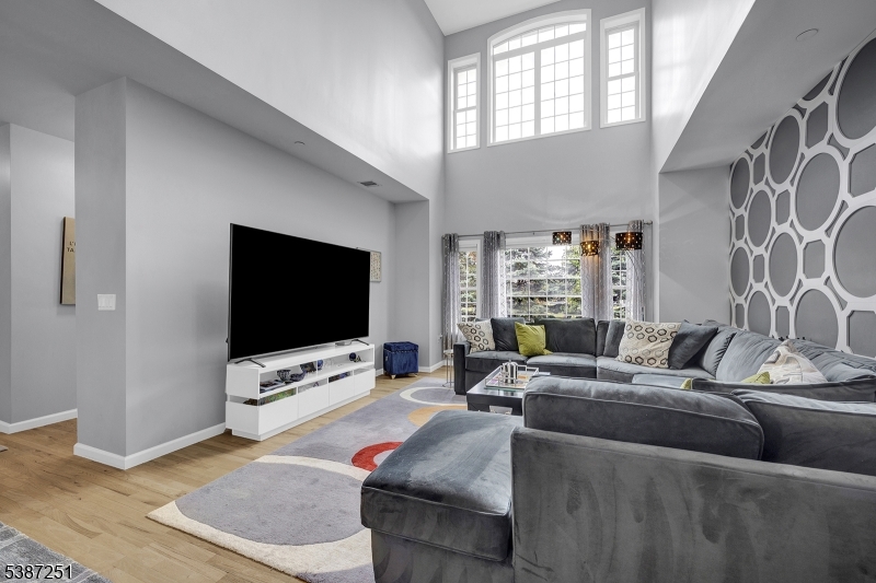 Sparta Twp., NJ 07871,16 Main St #D6