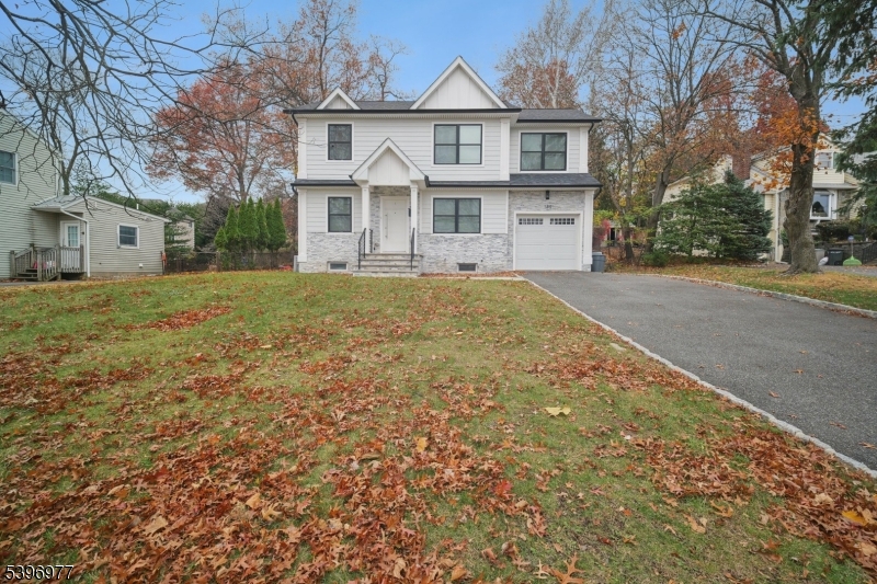 134 Hillside Ave, Livingston Twp., NJ 07039
