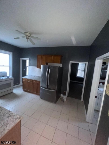 Irvington Twp., NJ 07111,32 Rosehill Pl #1