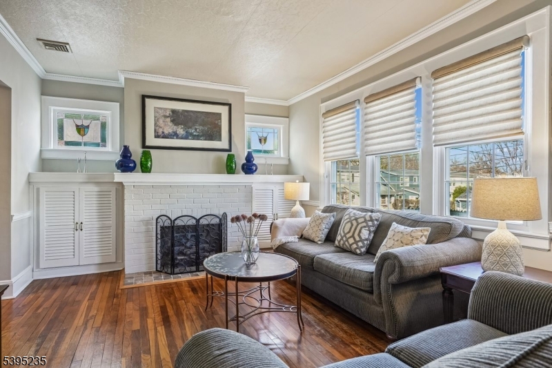 Madison Boro, NJ 07940,3 Durwood Pl