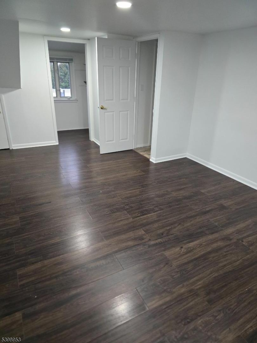 Wood-ridge Boro, NJ 07075,18 Donna Dr #2