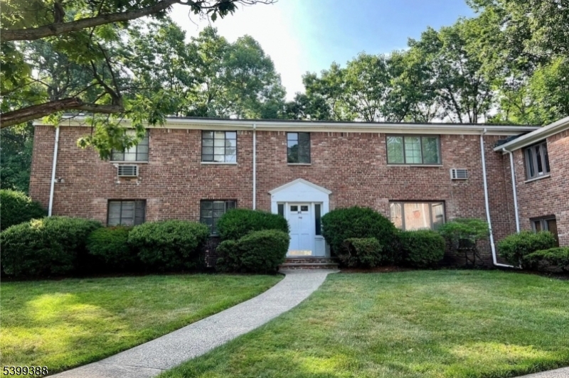 Springfield Twp., NJ 07081,80B Troy Dr