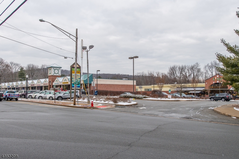 Boonton Town, NJ 07005,334 W MAIN ST