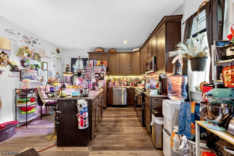 Elizabeth City, NJ 07208,1325 North Ave