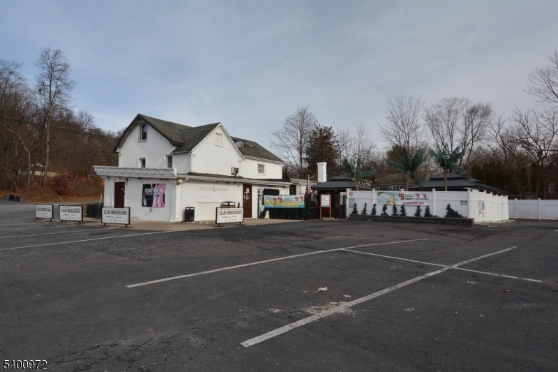 Hampton Boro, NJ 08827,157 NJ  Route 31