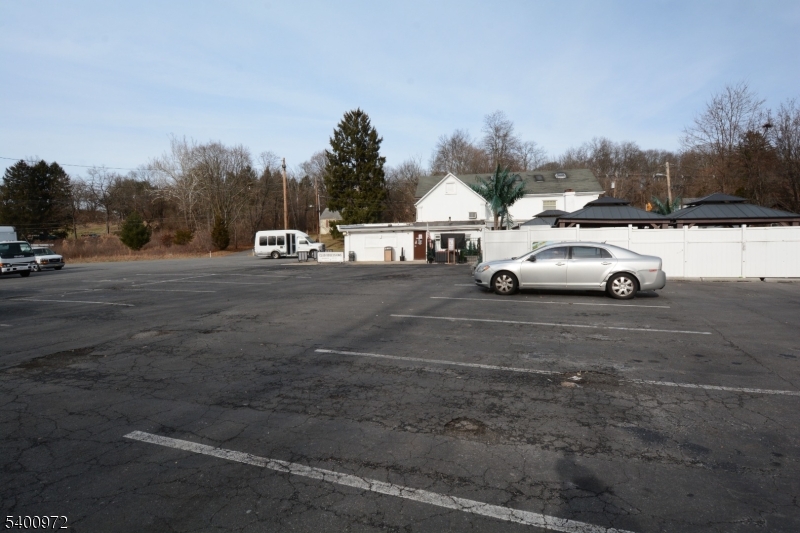 Hampton Boro, NJ 08827,157 NJ  Route 31