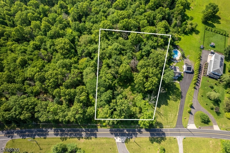 73 Weston Road, Hillsborough Twp., NJ 08844