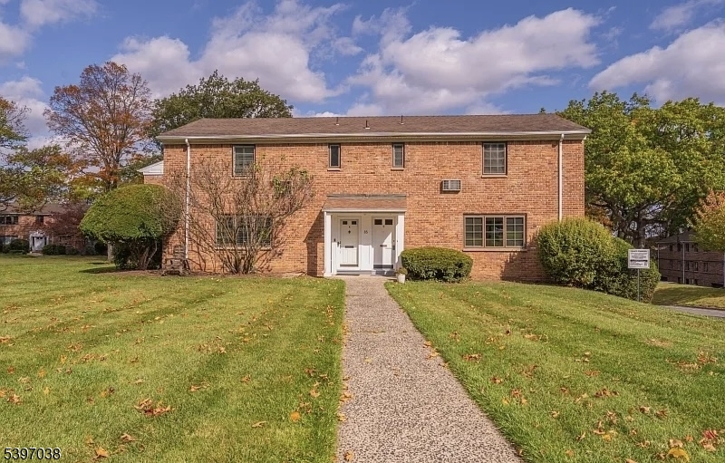 Springfield Twp., NJ 07081,85A Troy Dr