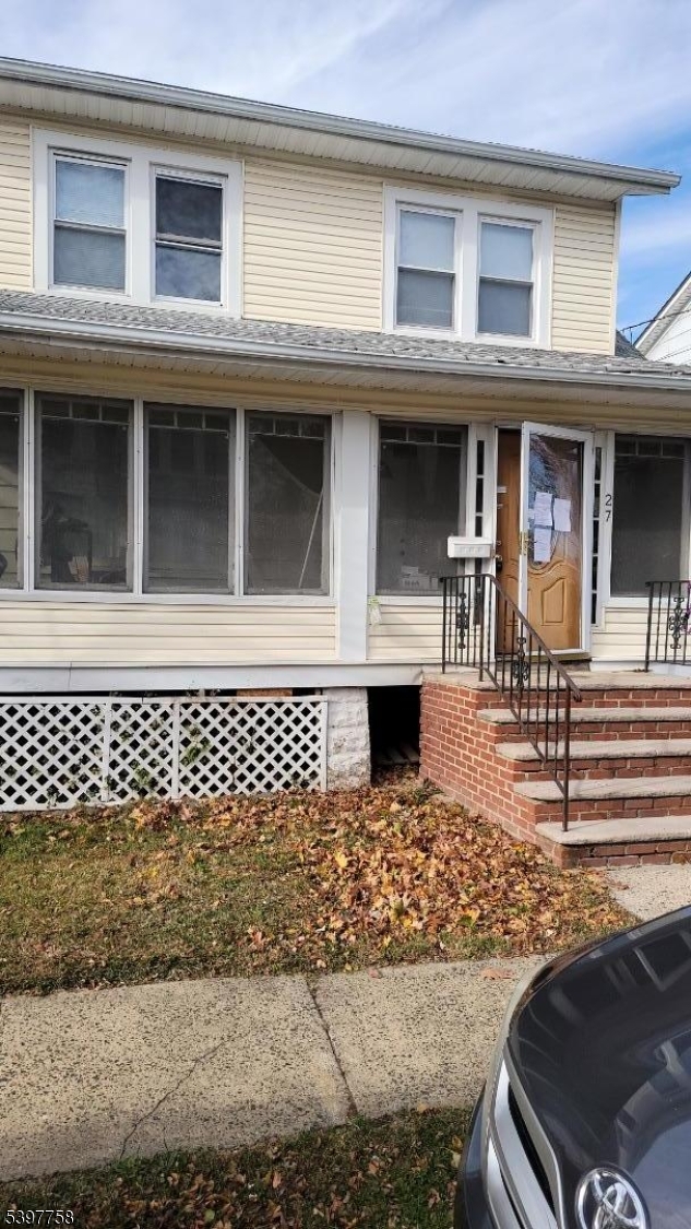 Union Twp., NJ 07088,27 Roselyn Pl