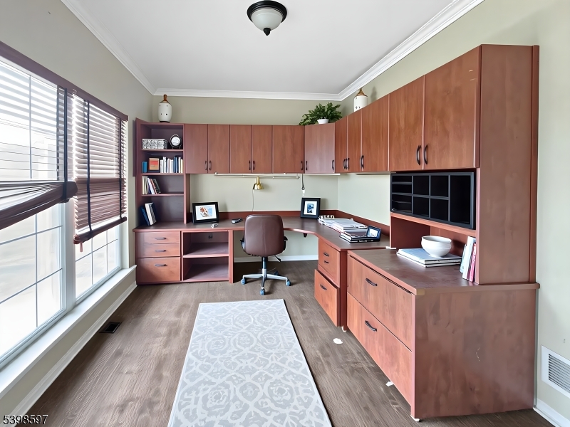 Franklin Twp., NJ 07882,3 Pohat Ct