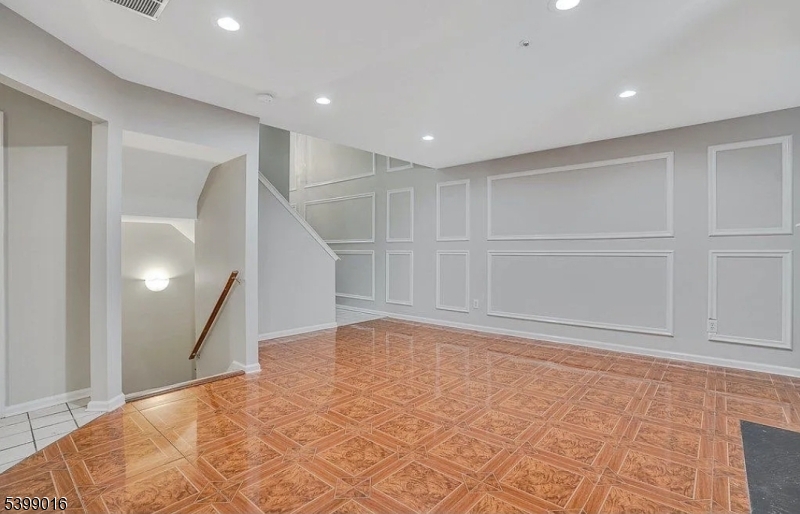 Denville Twp., NJ 07834,3804 Scenic Ct