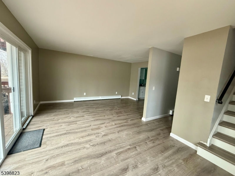 Netcong Boro, NJ 07857,1-2 Marc Ct