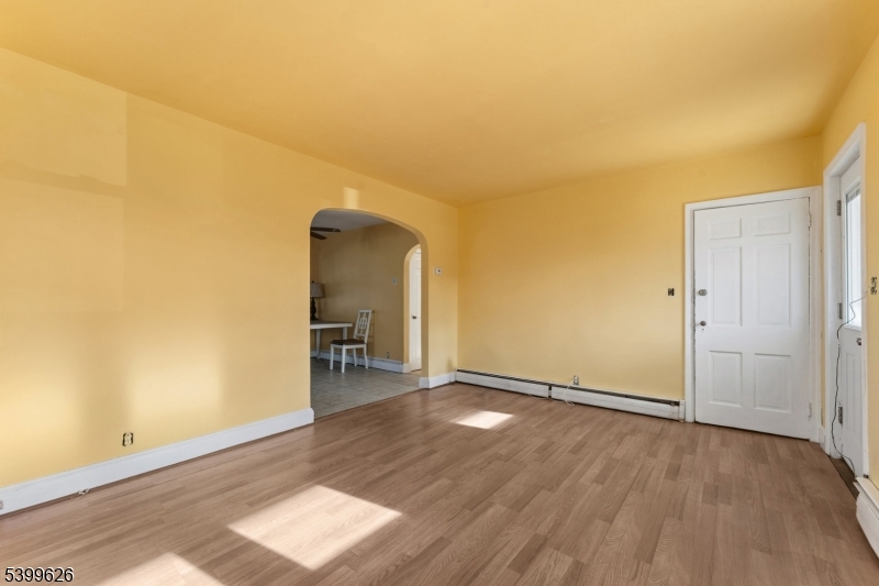 New Brunswick City, NJ 08901,299 Howard St