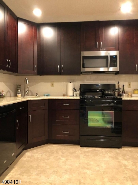 Franklin Twp., NJ 08823,151 Gregory Ln