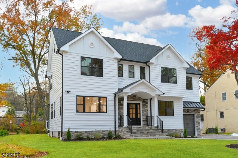 85 Kings Rd, Chatham Boro, NJ 07928